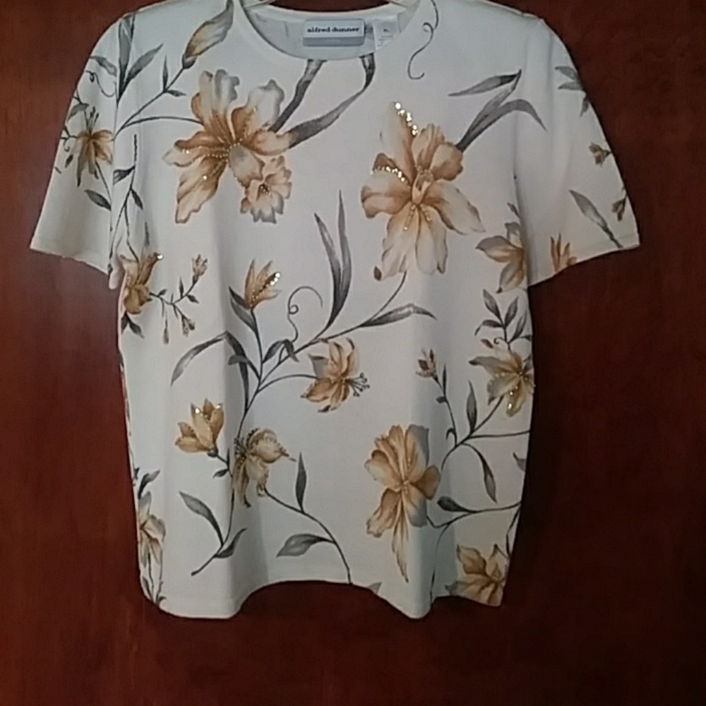 Alfred Dunner Floral Short Sleeve Sweater